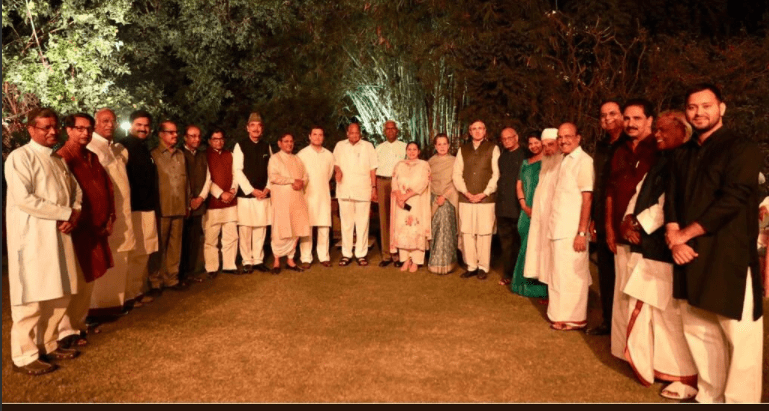 uttar pradesh, yogi adityanath, karnataka assembly polls, congress-jd(s) coalition, congress strategy, bjp karnataka, samajwadi party, bahujan samajwadi party, constitution, congress, india news, anti-bjp vote, rajendra chowdhury, mayawati, akhilesh yadav, Dwijendra Tripathi