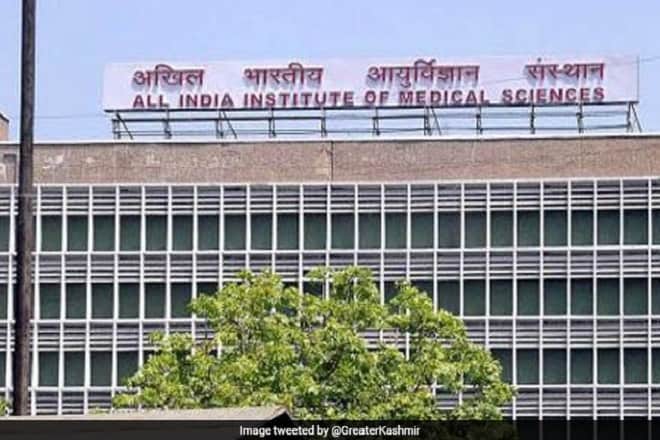 AIIMSaiims, aiims exam, delhi court, aiims fined, mbbs aspirant stopped from giving exam