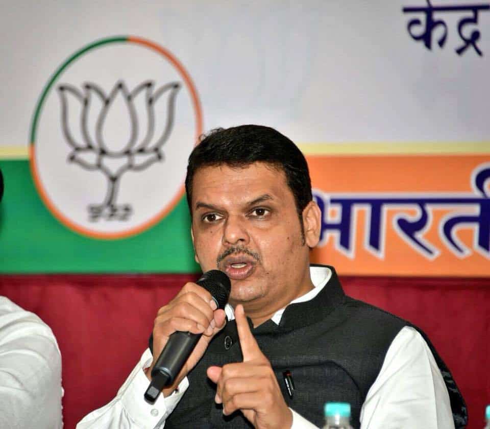Maharashtra CM Devendra Fadnavis water bill defaulters