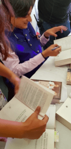 Shashi Tharoor at Bangalor Literature Fest (Credit: Twitter@ShashiTharoor)