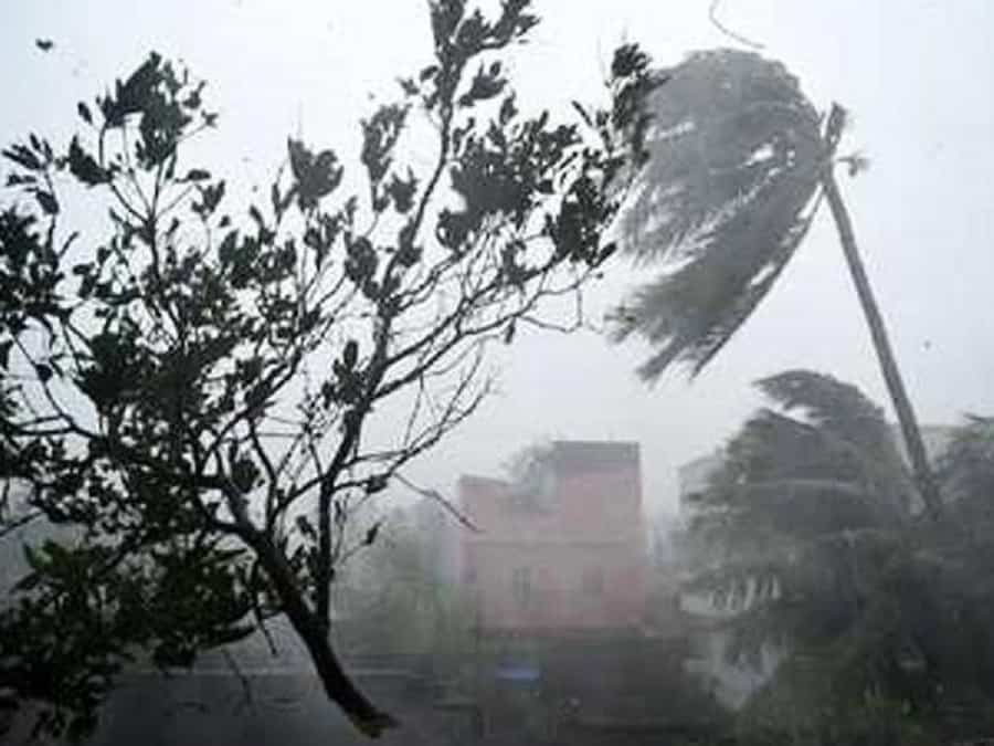 Cyclone titli