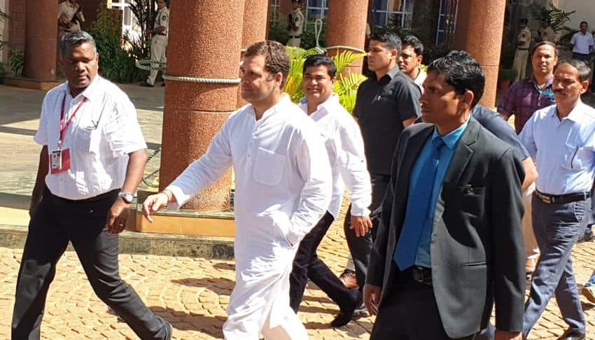 Rahul Gandhi meets Manohar Parrikar
