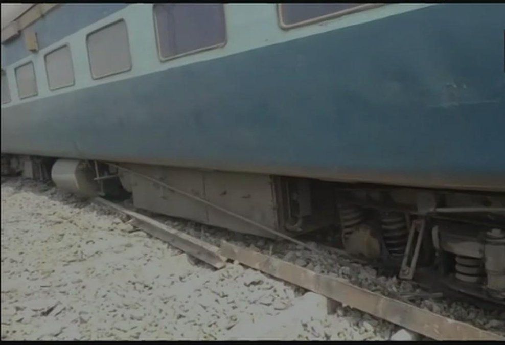 Chapra-Surat Express